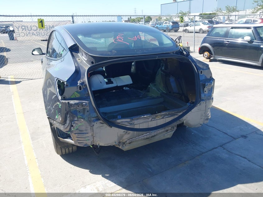 2022 Tesla Model 3 VIN 5YJ3E1EAXNF125599 IAAI salvage auction — REAR END, Salvage Title, sold $7,400 on 2026-07-13 (photo 6)