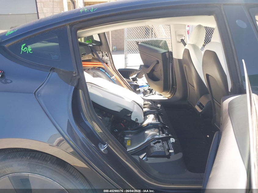 2022 Tesla Model 3 VIN 5YJ3E1EAXNF125599 IAAI salvage auction — REAR END, Salvage Title, sold $7,400 on 2026-07-13 (photo 8)