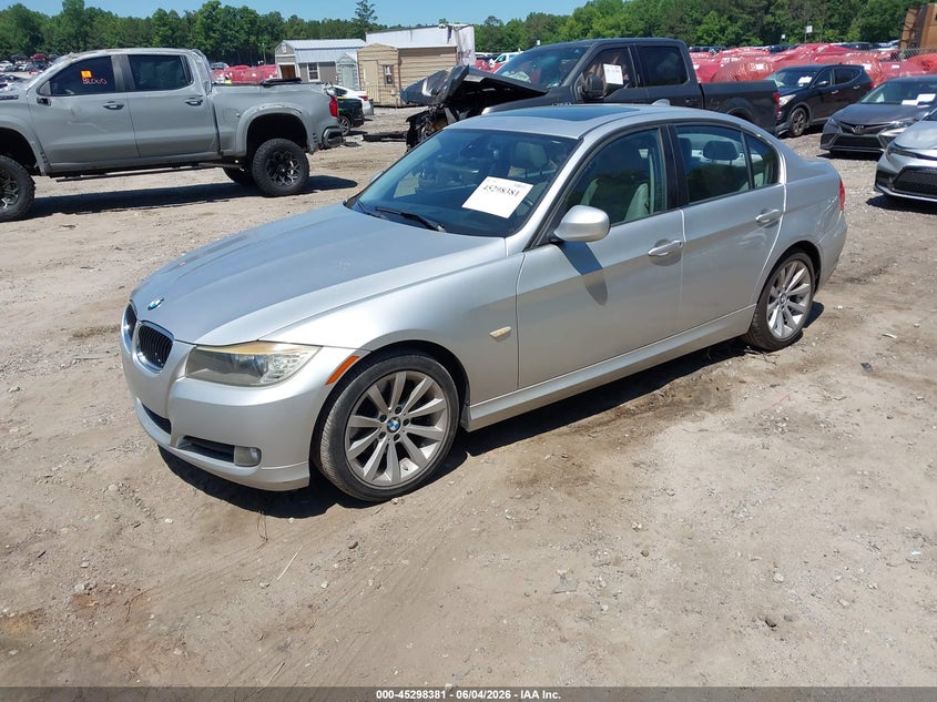 2011 BMW 3 series VIN WBAPH7G55BNN04497 IAAI salvage auction — SIDE, Salvage (Georgia), sold $475 on 2026-07-18 (photo 2)