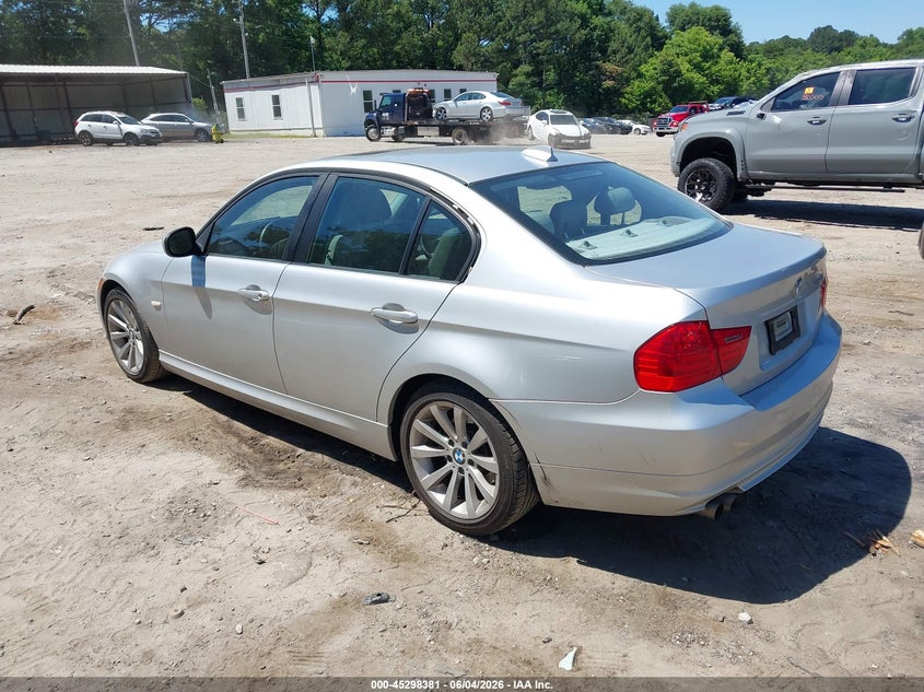 2011 BMW 3 series VIN WBAPH7G55BNN04497 IAAI salvage auction — SIDE, Salvage (Georgia), sold $475 on 2026-07-18 (photo 3)