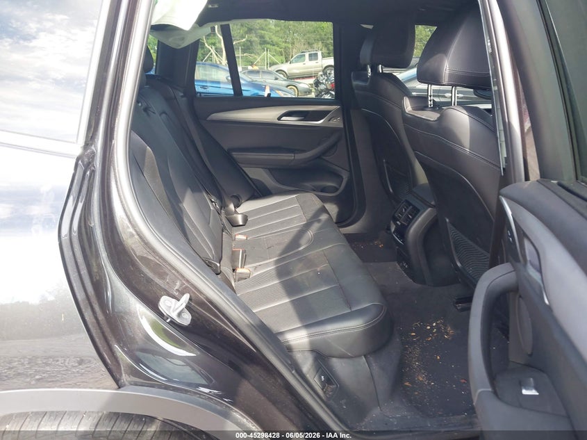 2022 BMW X3 VIN WBX47DP0XNN157249 IAAI salvage auction — FRONT END, Salvage Title, sold $5,300 on 2026-09-14 (photo 8)