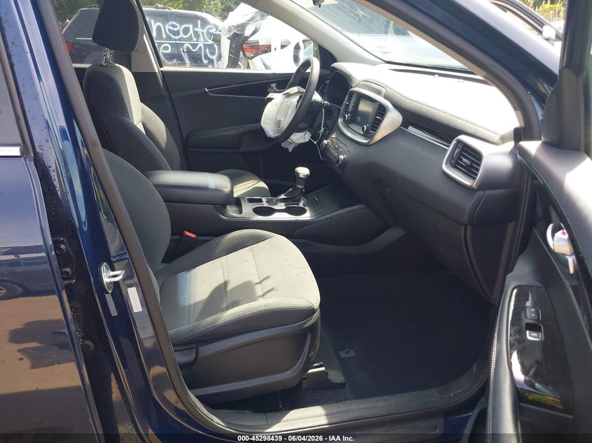 2019 Kia Sorento VIN 5XYPGDA32KG465662 IAAI salvage auction — FRONT END, Salvage Title, sold $2,400 on 2026-07-23 (photo 5)