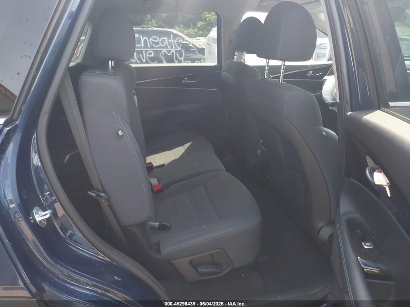 2019 Kia Sorento VIN 5XYPGDA32KG465662 IAAI salvage auction — FRONT END, Salvage Title, sold $2,400 on 2026-07-23 (photo 8)
