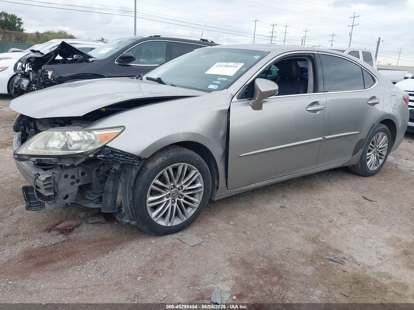 2015 Lexus ES VIN JTHBK1GG0F2174402 IAAI salvage auction — FRONT END, Original (Texas), sold $6,050 on 2026-07-13 (photo 2)