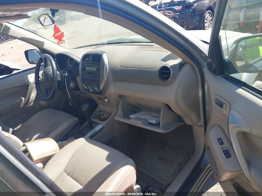 2004 Toyota Rav 4 VIN JTEHD20V640002447 IAAI salvage auction — NORMAL WEAR, Clear (Massachusetts), sold $1,025 on 2026-07-07 (photo 5)