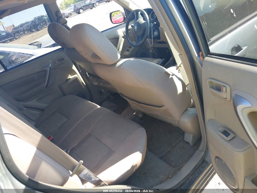 2004 Toyota Rav 4 VIN JTEHD20V640002447 IAAI salvage auction — NORMAL WEAR, Clear (Massachusetts), sold $1,025 on 2026-07-07 (photo 8)