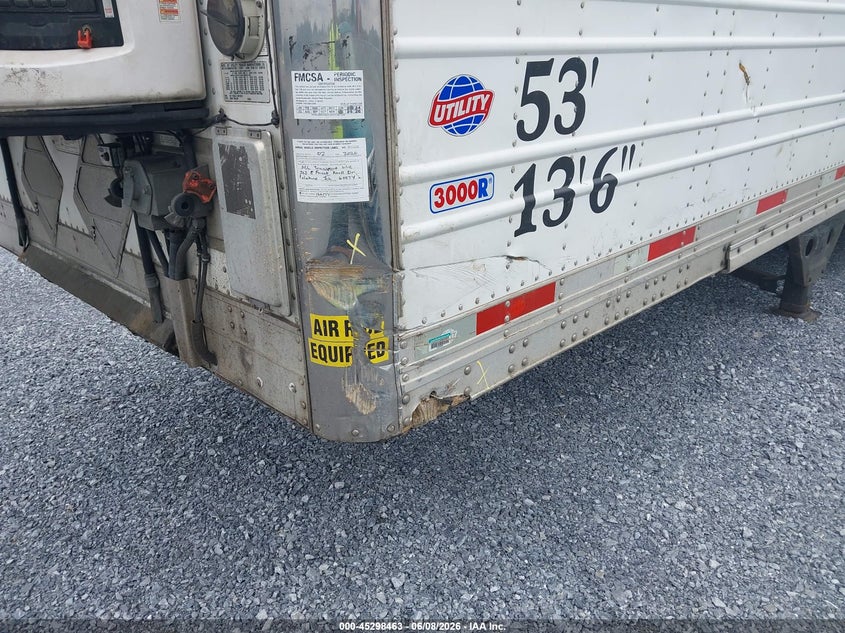2019 Utility trailer mfg 53' reefer semi trailer VIN 1UYVS2532K6752377 IAAI salvage auction — ALL OVER, Clear (Georgia), sold $10,900 on 2026-07-08 (photo 6)