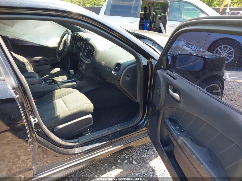 2017 Dodge Charger VIN 2C3CDXCT2HH560792 IAAI salvage auction — SIDE, Salvage Title, sold $1,900 on 2026-07-18 (photo 5)