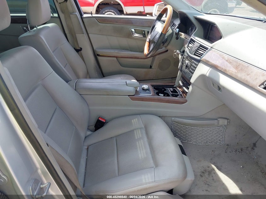 2010 Mercedes-benz E-klasse VIN WDDHF5GB1AA044645 IAAI salvage auction — FRONT END, Salvage (Illinois), sold $550 on 2026-08-15 (photo 5)