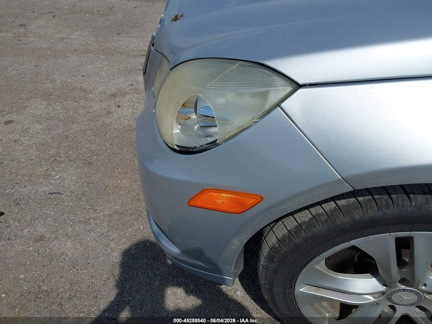 2010 Mercedes-benz E-klasse VIN WDDHF5GB1AA044645 IAAI salvage auction — FRONT END, Salvage (Illinois), sold $550 on 2026-08-15 (photo 6)
