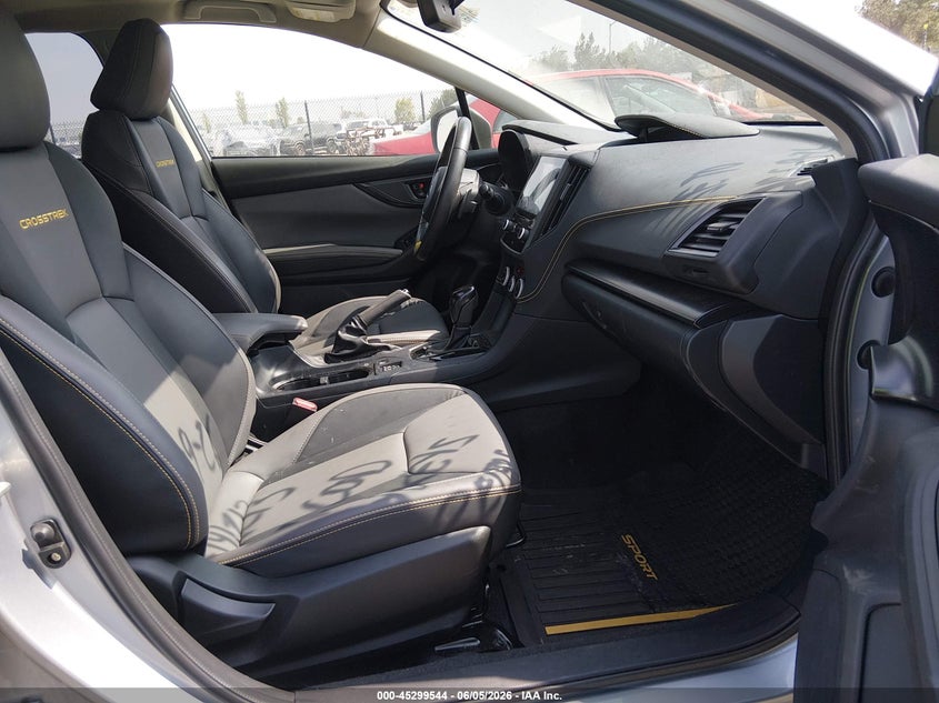 2023 Subaru Xv VIN JF2GTHSCXPH236339 IAAI salvage auction — LEFT SIDE, Salvage Title, sold $1,250 on 2026-07-29 (photo 5)