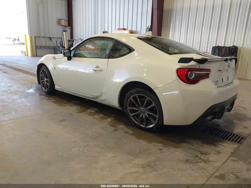 2017 Toyota Gt86 VIN JF1ZNAA17H8708299 IAAI salvage auction — UNKNOWN, Salvage (Utah), sold $3,250 on 2026-07-29 (photo 3)