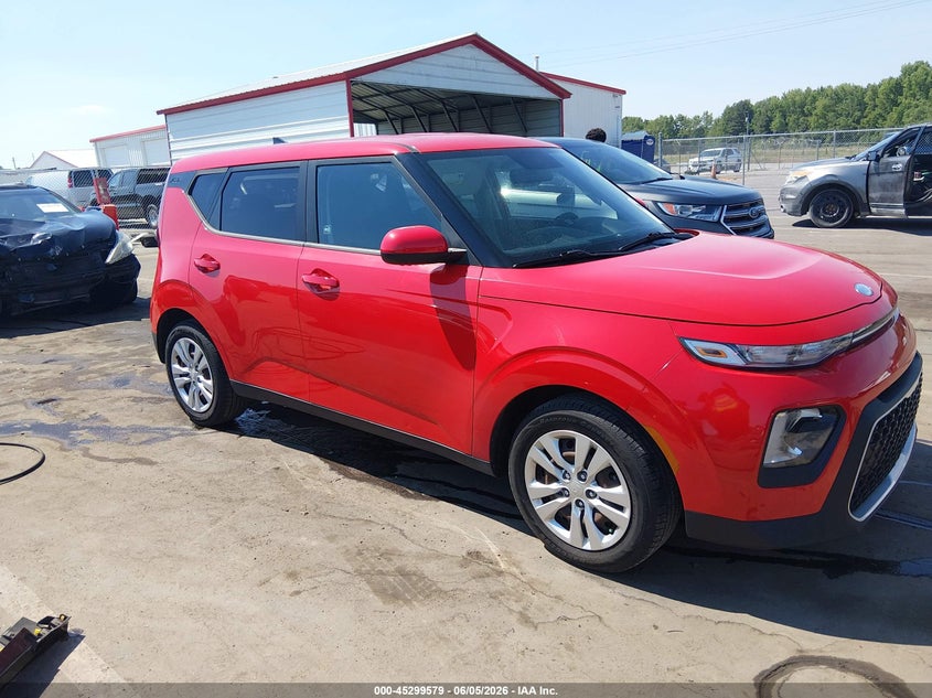 2021 Kia Soul VIN KNDJ23AUXM7144573 IAAI salvage auction — LEFT SIDE, Salvage Title, sold $25 on 2026-07-29 (photo 1)