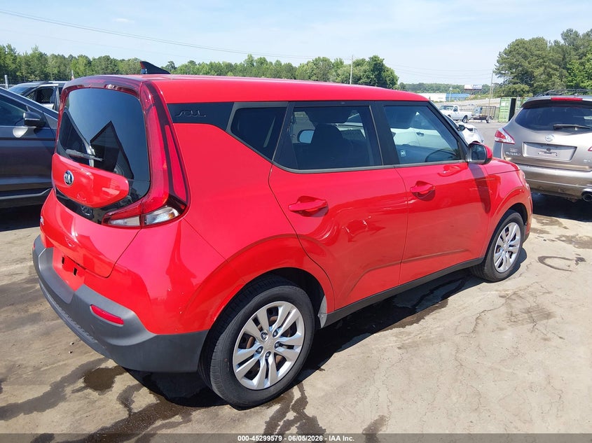 2021 Kia Soul VIN KNDJ23AUXM7144573 IAAI salvage auction — LEFT SIDE, Salvage Title, sold $25 on 2026-07-29 (photo 4)