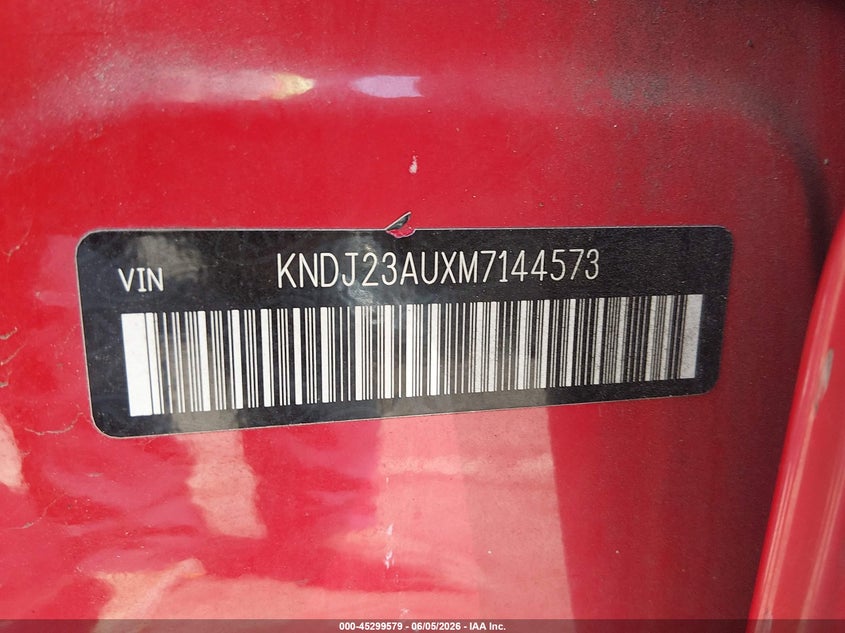 2021 Kia Soul VIN KNDJ23AUXM7144573 IAAI salvage auction — LEFT SIDE, Salvage Title, sold $25 on 2026-07-29 (photo 9)