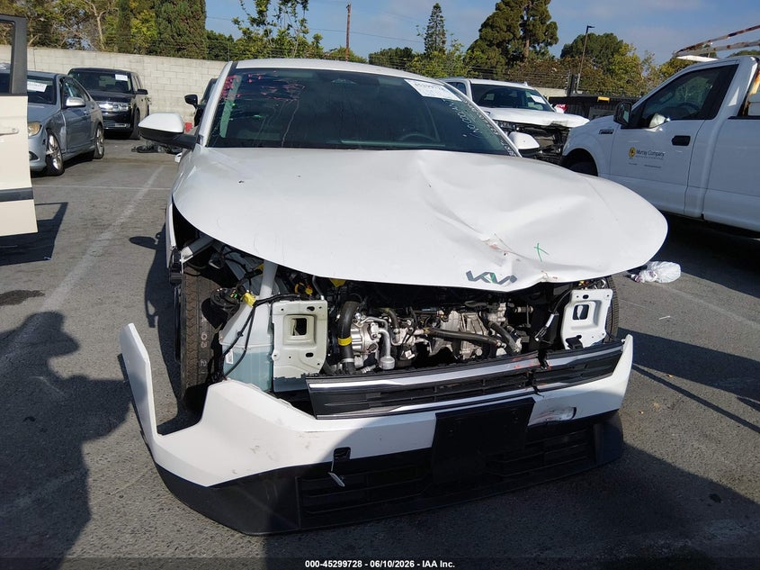 2025 Kia K4 VIN 3KPFT4DE6SE194834 IAAI salvage auction — FRONT END, Salvage (California), sold $6,600 on 2026-07-09 (photo 6)