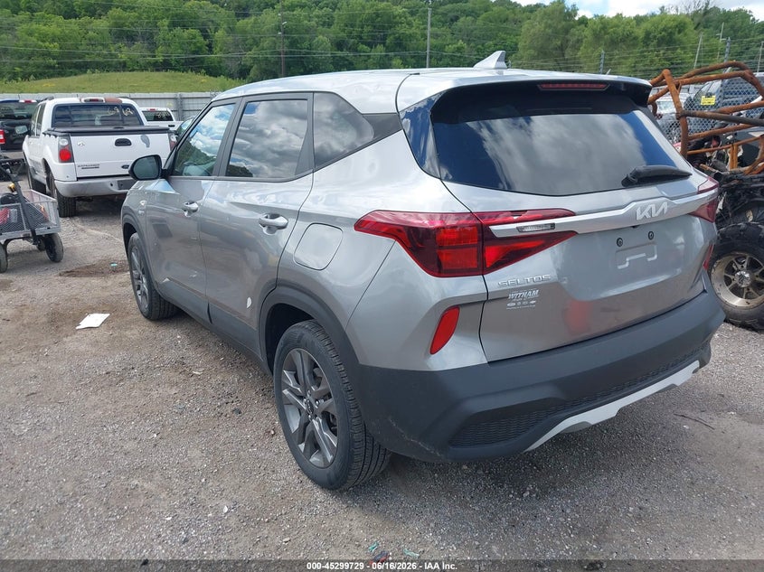 2023 Kia Seltos VIN KNDEPCAA6P7386063 IAAI salvage auction — HAIL, Salvage (Iowa), sold $8,750 on 2026-07-20 (photo 3)