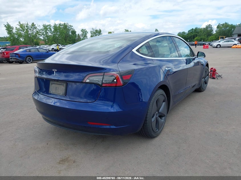 2019 Tesla Model 3 VIN 5YJ3E1EA3KF299526 IAAI salvage auction — RIGHT FRONT, Salvage Title, sold $3,950 on 2026-07-28 (photo 4)