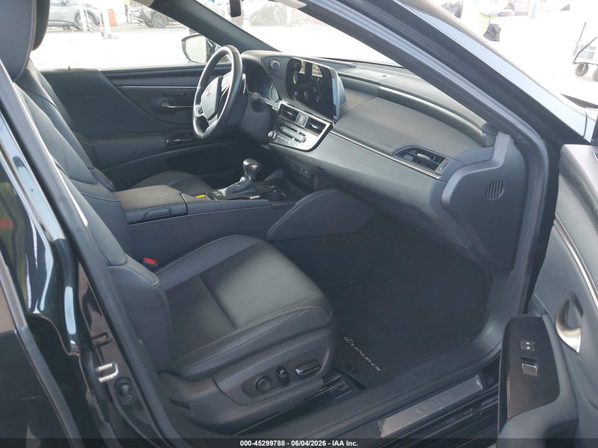 2025 Lexus ES VIN 58ADA1C16SU059966 IAAI salvage auction — FRONT END, Salvage Title, sold $16,700 on 2026-07-29 (photo 5)