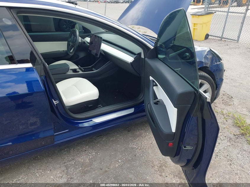 2018 Tesla Model 3 VIN 5YJ3E1EA3JF178171 IAAI salvage auction — FRONT & REAR, Salvage Title, sold $7,450 on 2026-07-09 (photo 5)