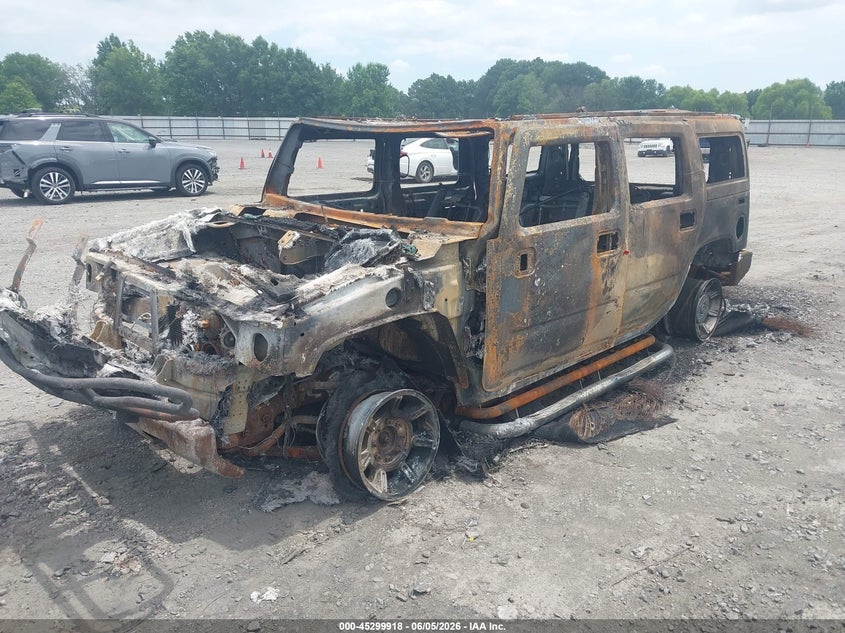 2004 Hummer H2 VIN 5GRGN23U24H113464 IAAI salvage auction — TOTAL BURN, Parts Only (Arkansas), sold $75 on 2026-07-29 (photo 6)