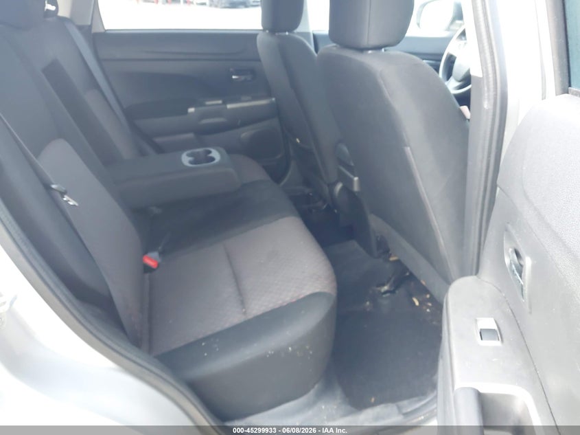 2019 Mitsubishi Outlander VIN JA4AP3AU6KU003106 IAAI salvage auction — RIGHT FRONT, Salvage Title, sold $1,700 on 2026-07-10 (photo 8)