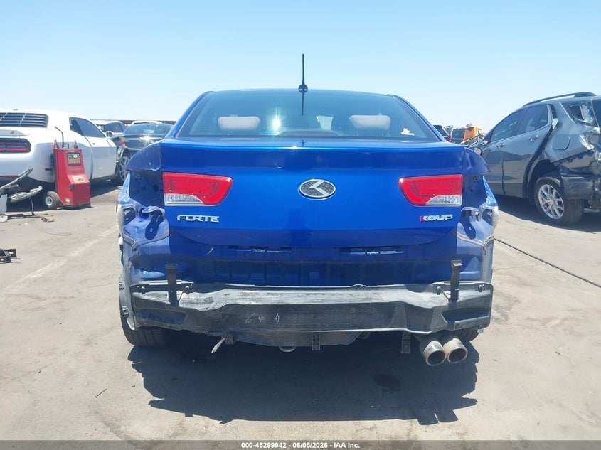 2013 Kia Forte VIN KNAFW6A36D5664927 IAAI salvage auction — REAR END, Salvage (Arizona), sold $25 on 2026-07-28 (photo 6)