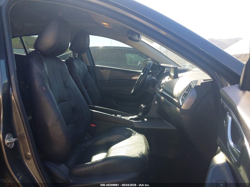2018 Mazda 3 VIN 3MZBN1M32JM245771 IAAI salvage auction — LEFT FRONT, Salvage Title, sold $2,750 on 2026-07-29 (photo 5)