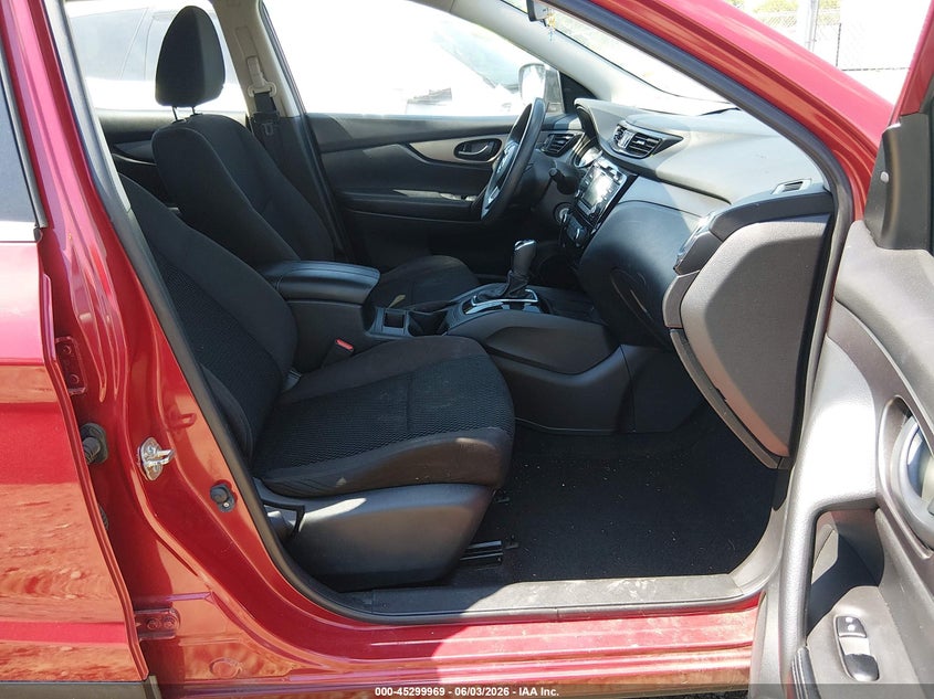 2018 Nissan Rogue VIN JN1BJ1CP1JW157039 IAAI salvage auction — NORMAL WEAR, Clear (Tennessee), sold $850 on 2026-07-16 (photo 5)