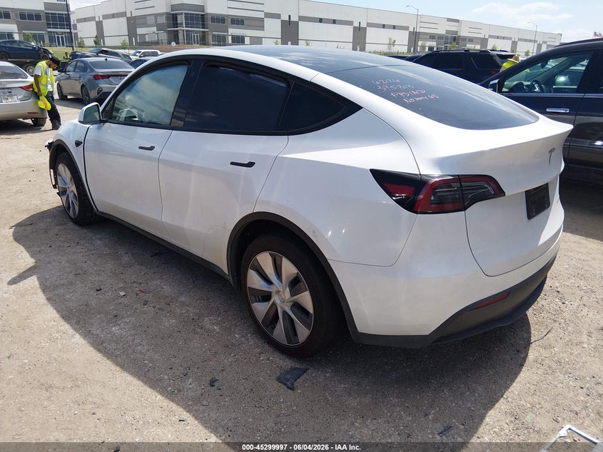 2023 Tesla Model y VIN 7SAYGDEE5PA032769 IAAI salvage auction — FRONT END, Salvage Title, sold $10,000 on 2026-07-12 (photo 3)