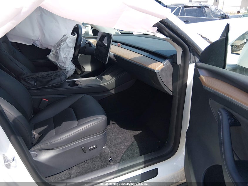 2023 Tesla Model y VIN 7SAYGDEE5PA032769 IAAI salvage auction — FRONT END, Salvage Title, sold $10,000 on 2026-07-12 (photo 5)