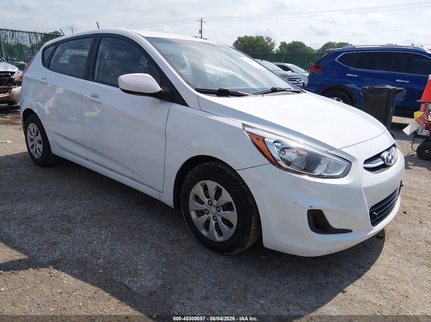 2016 Hyundai Accent VIN KMHCT5AE3GU285979 IAAI salvage auction — SIDE, Salvage Title, sold $950 on 2026-07-17 (photo 1)