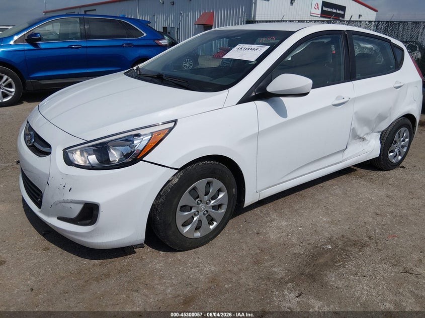 2016 Hyundai Accent VIN KMHCT5AE3GU285979 IAAI salvage auction — SIDE, Salvage Title, sold $950 on 2026-07-17 (photo 2)