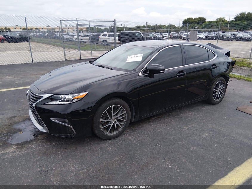 2018 Lexus ES VIN 58ABK1GGXJU111407 IAAI salvage auction — REAR END, Rebuildable (Florida), sold $7,350 on 2026-07-30 (photo 2)