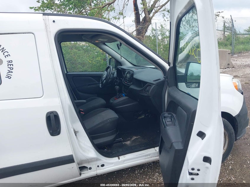 2017 Ram Promaster city VIN ZFBERFAB4H6E24939 IAAI salvage auction — UNKNOWN, Salvage Title, sold $1,000 on 2026-07-14 (photo 5)