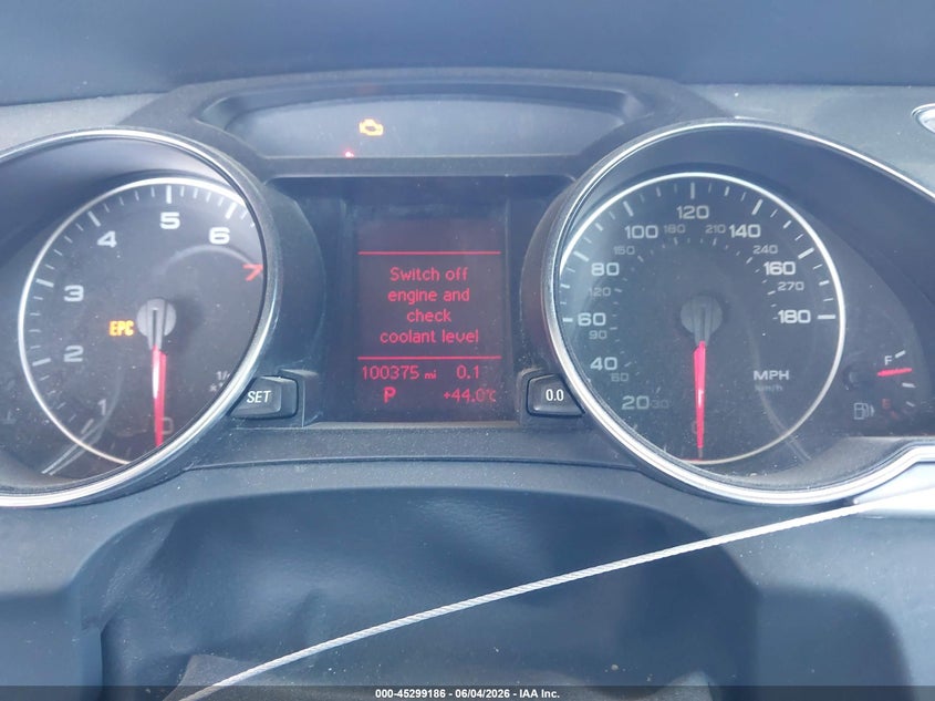 2010 Audi A5 VIN WAUAFAFH3AN013591 IAAI salvage auction — NORMAL WEAR, Clear-Dealer Only (Washington), sold $350 on 2026-07-07 (photo 7)