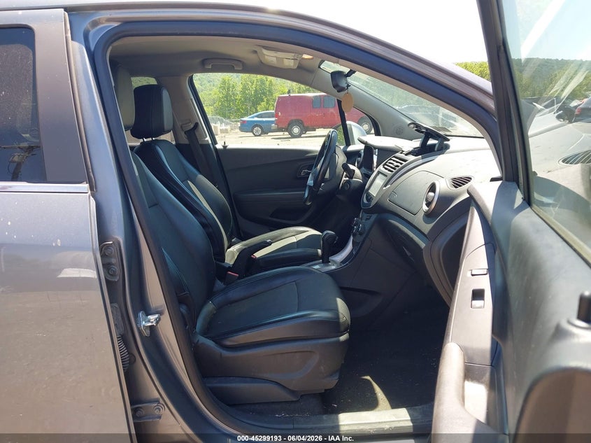2015 Chevrolet Trax VIN KL7CJLSB0FB068836 IAAI salvage auction — NORMAL WEAR, Clear (Pennsylvania), sold $1,225 on 2026-07-16 (photo 5)