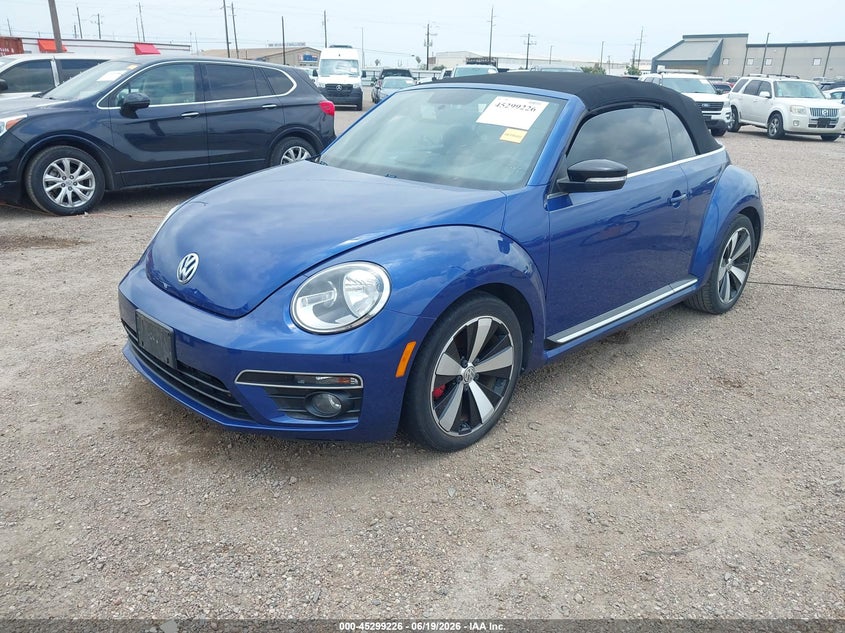 2013 Volkswagen Beetle VIN 3VW7S7AT7DM825382 IAAI salvage auction — ENGINE DAMAGE, Salvage (Texas), sold $700 on 2026-07-09 (photo 2)