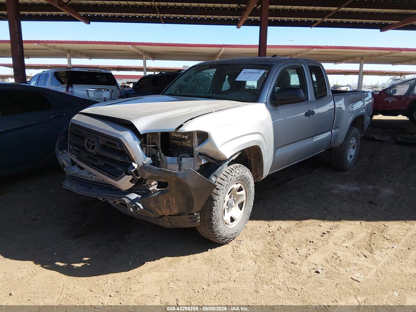 2017 Toyota Tacoma VIN 5TFSX5EN8HX048371 IAAI salvage auction — FRONT & REAR, Salvage Title, sold $5,700 on 2026-07-28 (photo 2)