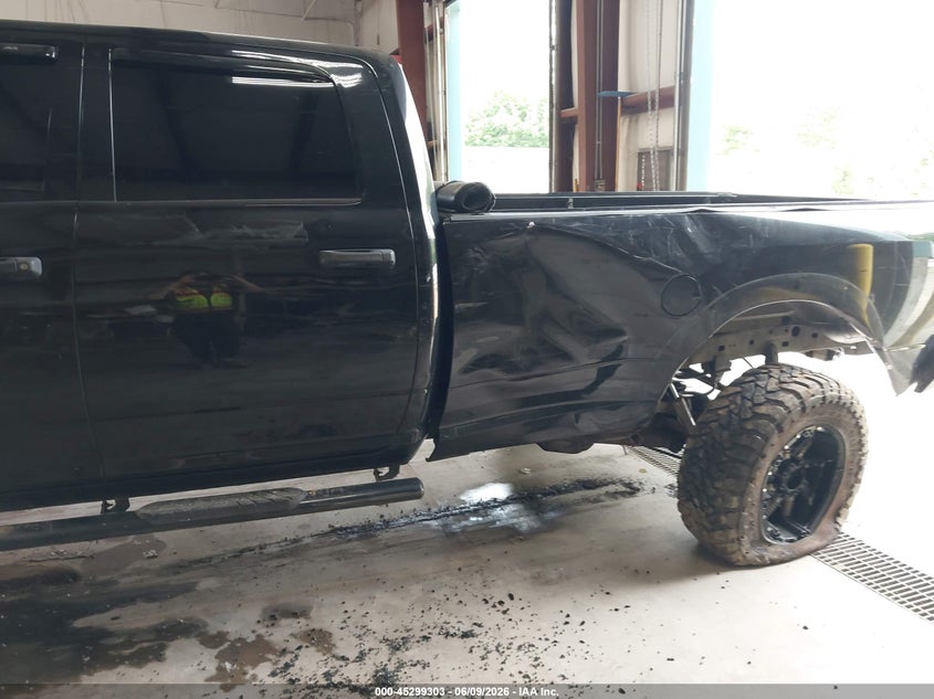 2016 Ram 2500 VIN 3C6UR5HL5GG126581 IAAI salvage auction — LEFT REAR, Salvage Title, sold $11,000 on 2026-07-20 (photo 6)