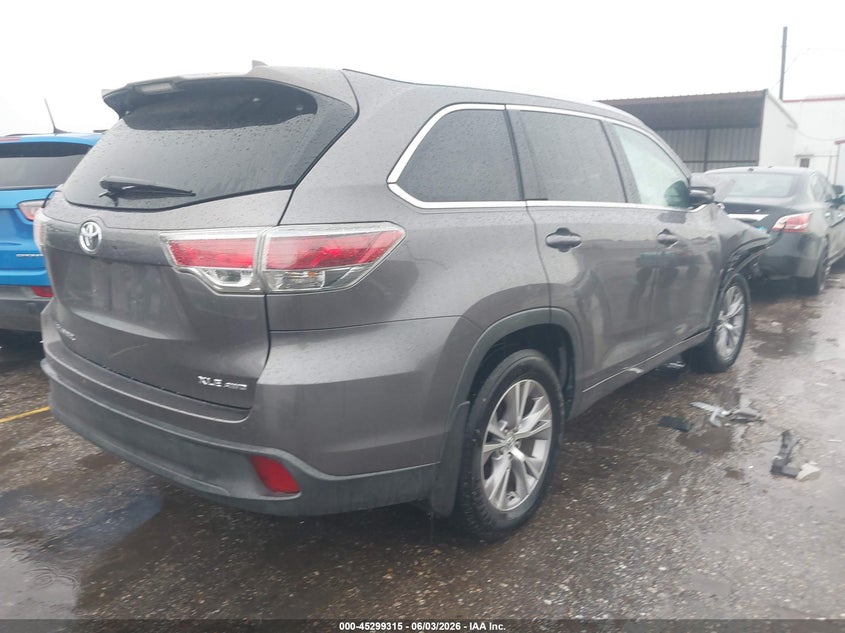 2015 Toyota Highlander VIN 5TDJKRFH1FS150849 IAAI salvage auction — FRONT END, Salvage Title, sold $5,475 on 2026-07-08 (photo 4)