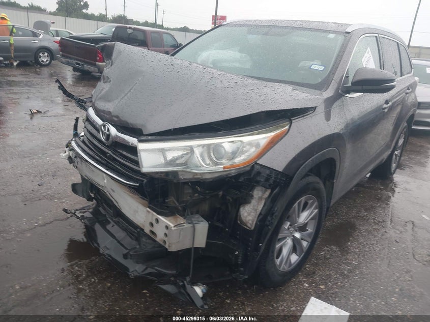 2015 Toyota Highlander VIN 5TDJKRFH1FS150849 IAAI salvage auction — FRONT END, Salvage Title, sold $5,475 on 2026-07-08 (photo 6)