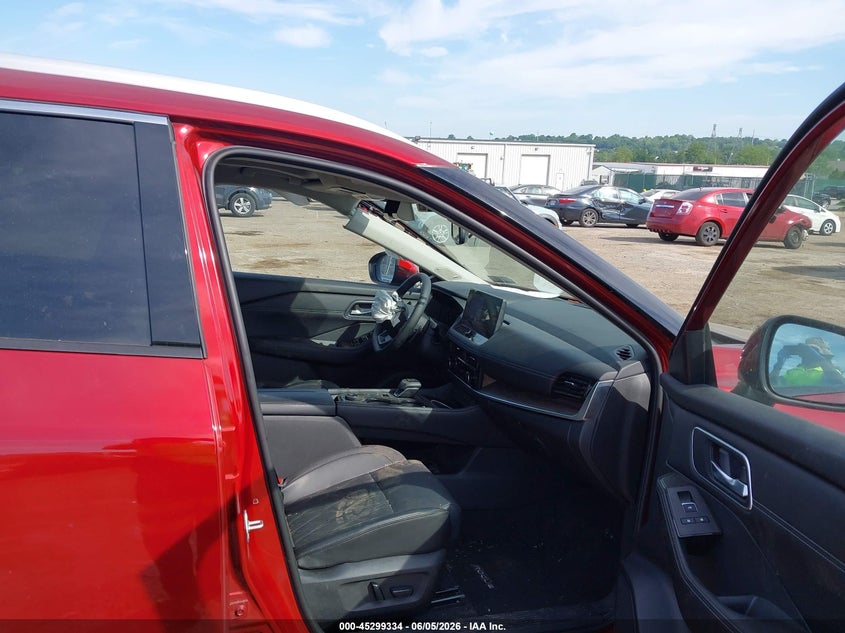2026 Nissan Rogue VIN JN8BT3DD3TW477039 IAAI salvage auction — LEFT SIDE, Salvage Title, sold $10,100 on 2026-07-10 (photo 5)