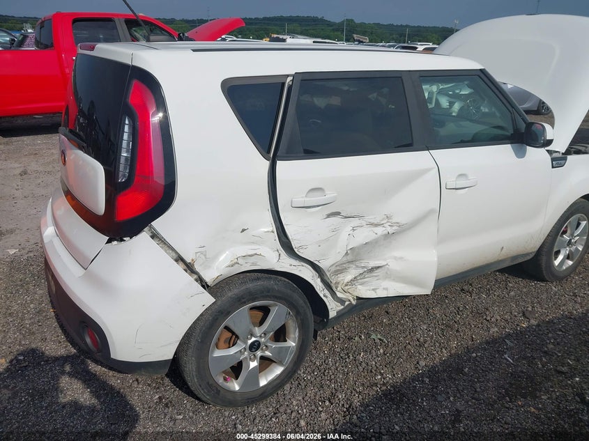 2018 Kia Soul VIN KNDJN2A22J7586016 IAAI salvage auction — SIDE, Junk (Oklahoma), sold $1,200 on 2026-08-01 (photo 6)