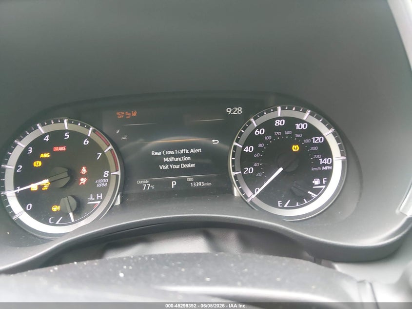 2024 Toyota Highlander VIN 5TDKDRBH5RS548199 IAAI salvage auction — HAIL, Salvage Title, sold $34,375 on 2026-07-15 (photo 7)