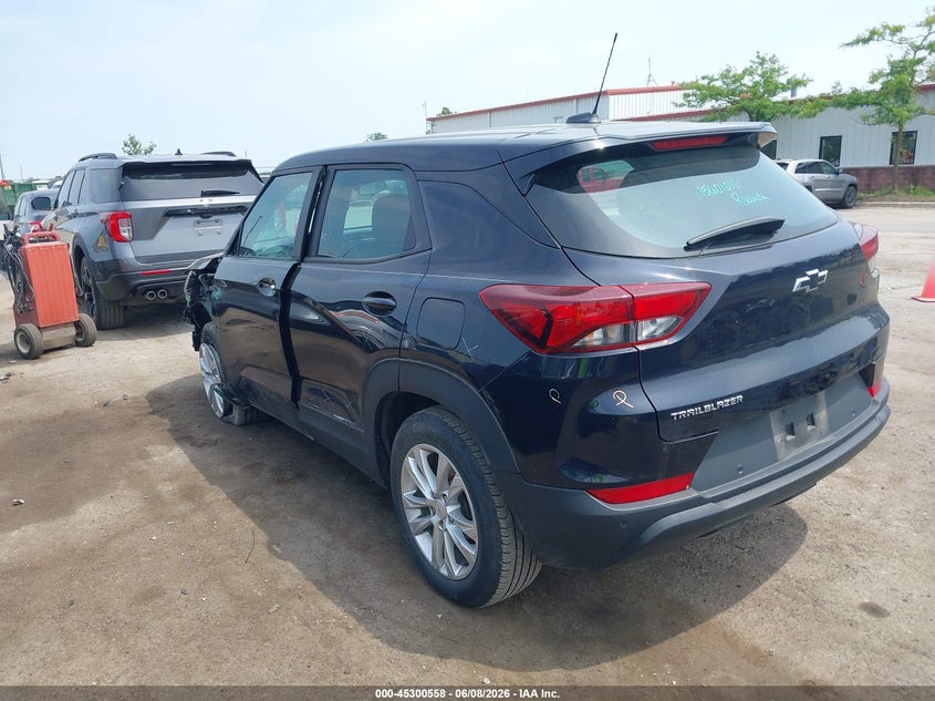 2021 Chevrolet Trailblazer VIN KL79MMS22MB100156 IAAI salvage auction — FRONT END, Salvage Title, sold $1,800 on 2026-07-09 (photo 3)