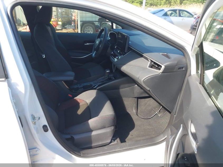 2025 Toyota Corolla VIN JTDBCMFE9S3091572 IAAI salvage auction — REAR END, Salvage Title, sold $4,950 on 2026-07-11 (photo 5)