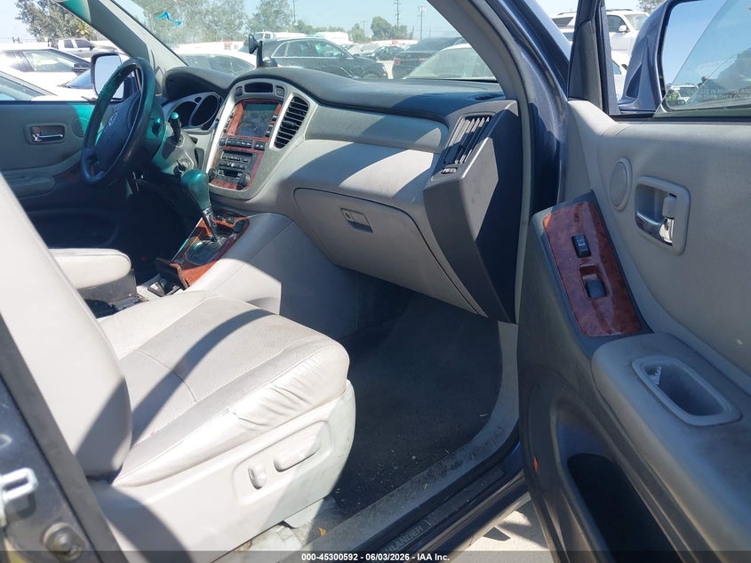 2007 Toyota Highlander hybrid VIN JTEEW21A770043487 IAAI salvage auction — NORMAL WEAR, Salvage (California), sold $825 on 2026-07-08 (photo 5)