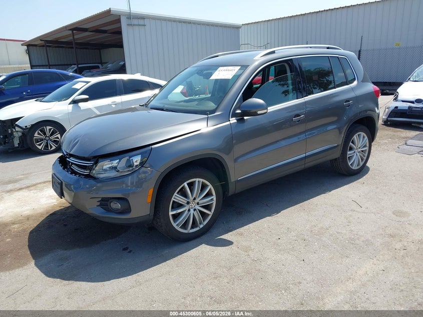 2016 Volkswagen Tiguan VIN WVGAV7AX0GW611711 IAAI salvage auction — FRONT END, Salvage Title, sold $1,700 on 2026-07-13 (photo 2)