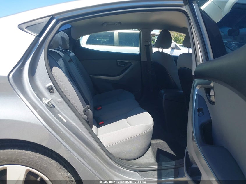 2013 Hyundai Elantra VIN KMHDH4AE3DU799374 IAAI salvage auction — NORMAL WEAR, Clear - Dealer Only (California), sold $1,100 on 2026-07-20 (photo 8)